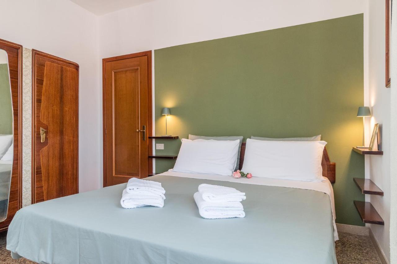 Colombina House Close To The Train Station Appartamento